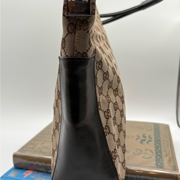 Gucci Brown GG Canvas Shoulder Bag with Leather Trim - Picture 3 of 8